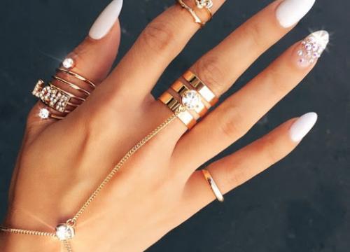 How to Accessorize: 4 Tips for Choosing Accessories How to Accessorize: 4 Tips for Choosing Accessories